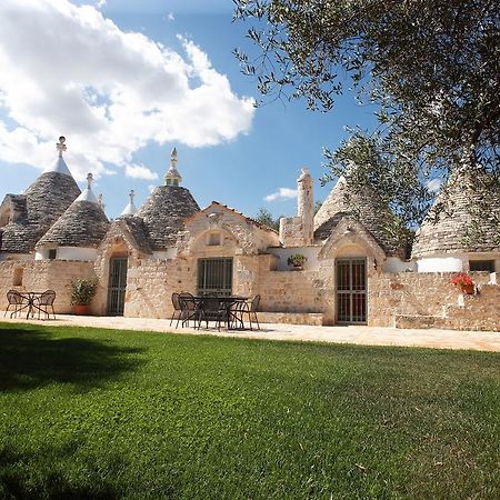 Отель Trulli Boccadoro Остуни Экстерьер фото