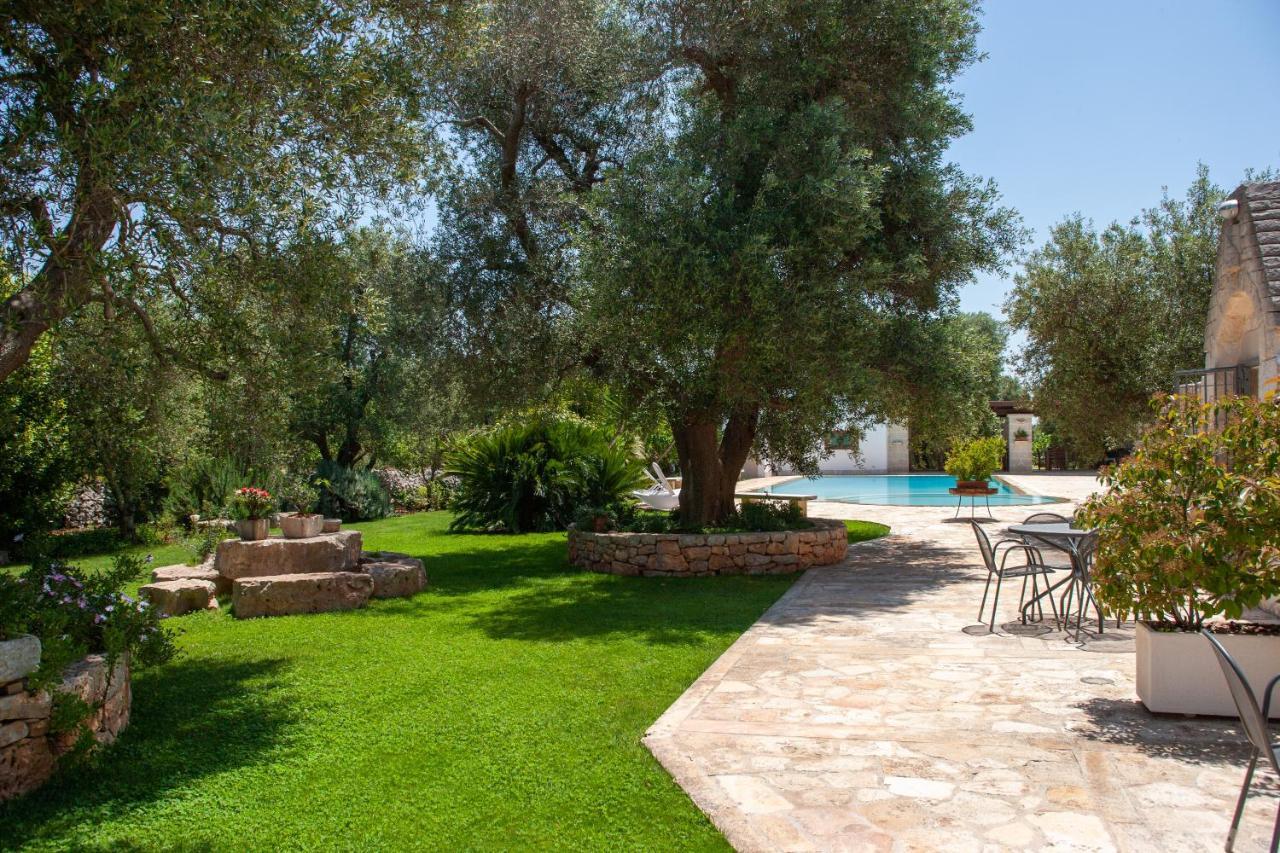Отель Trulli Boccadoro Остуни Экстерьер фото