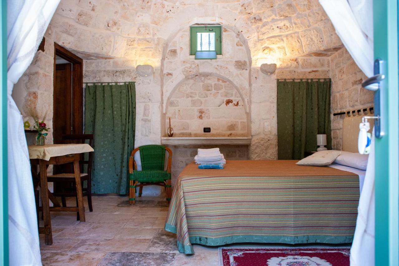 Отель Trulli Boccadoro Остуни Экстерьер фото