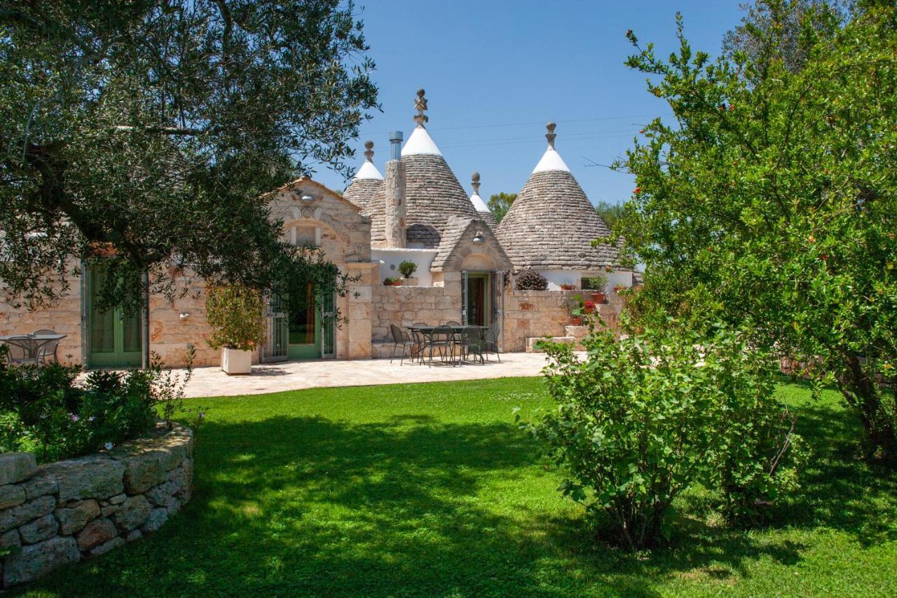 Отель Trulli Boccadoro Остуни Экстерьер фото