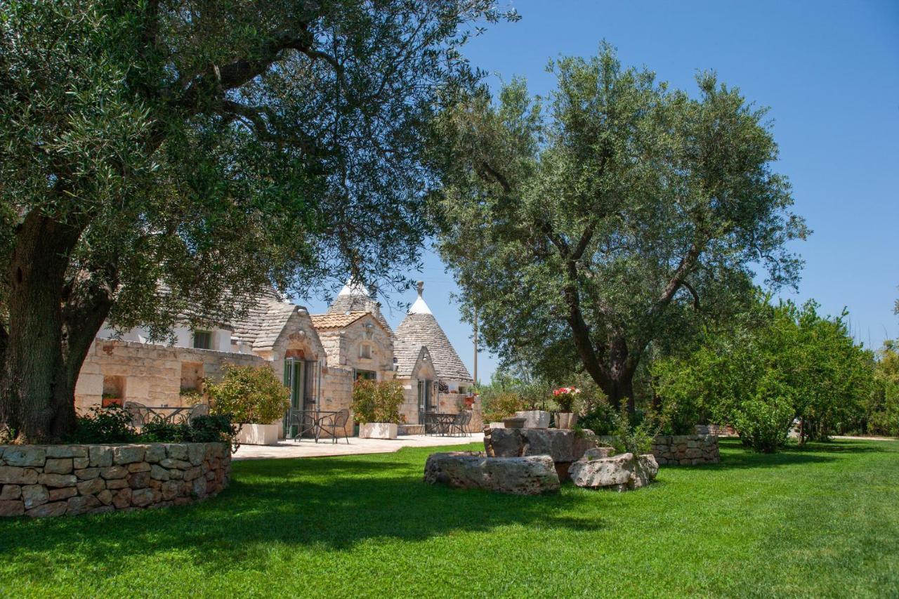 Отель Trulli Boccadoro Остуни Экстерьер фото
