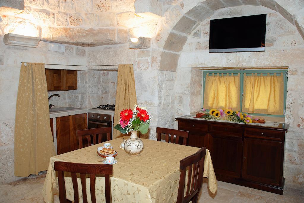 Отель Trulli Boccadoro Остуни Номер фото